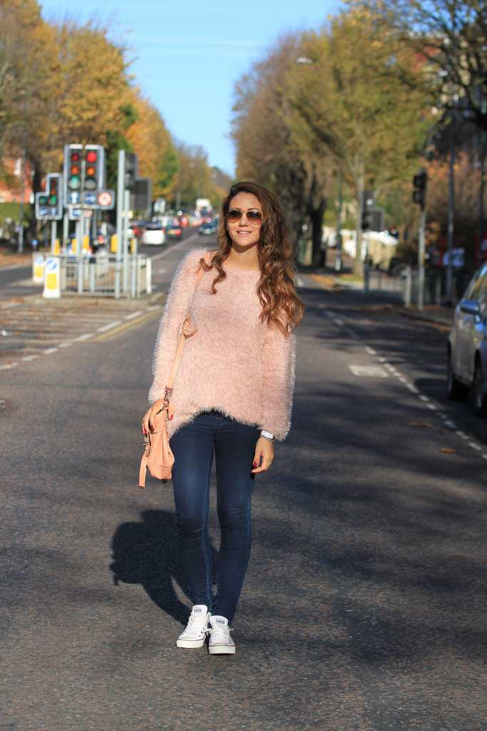 pink jumper