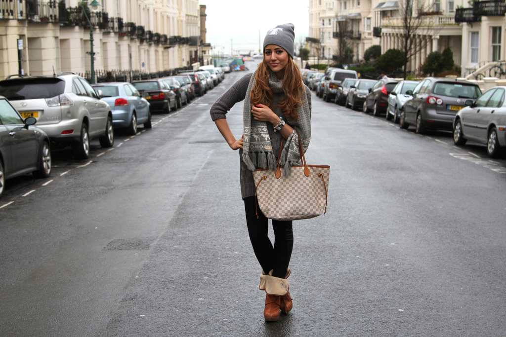how to wear grey, demier azul
