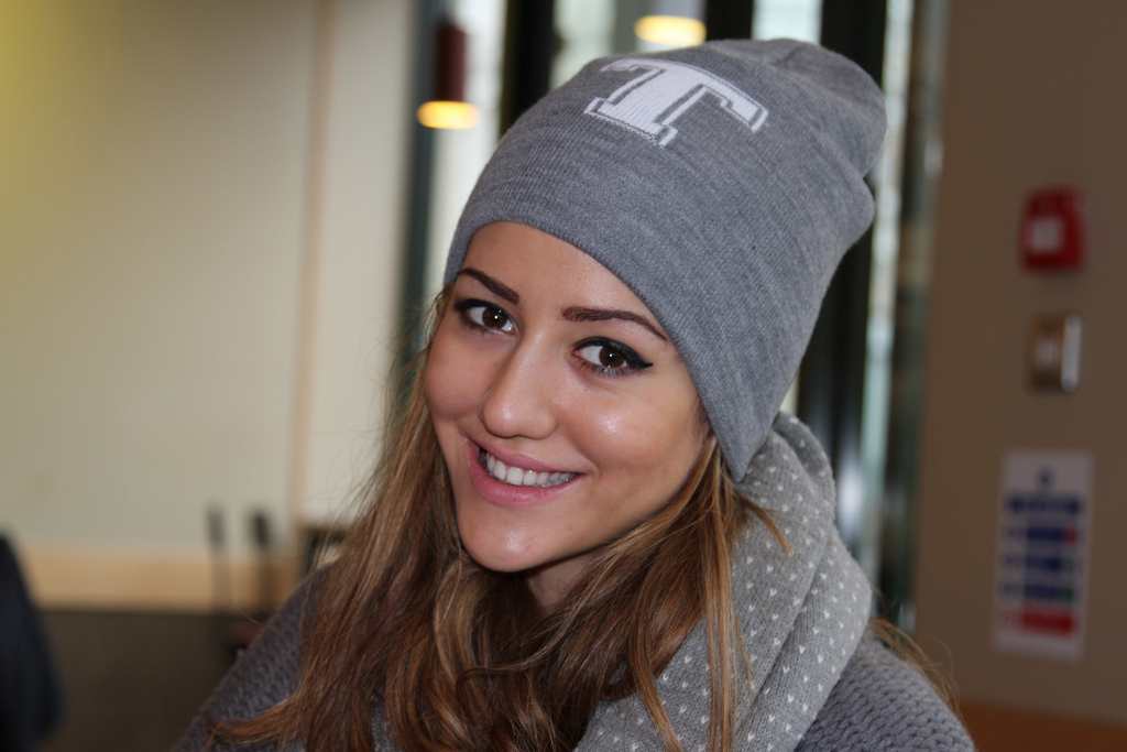 gorgeous blogger photo