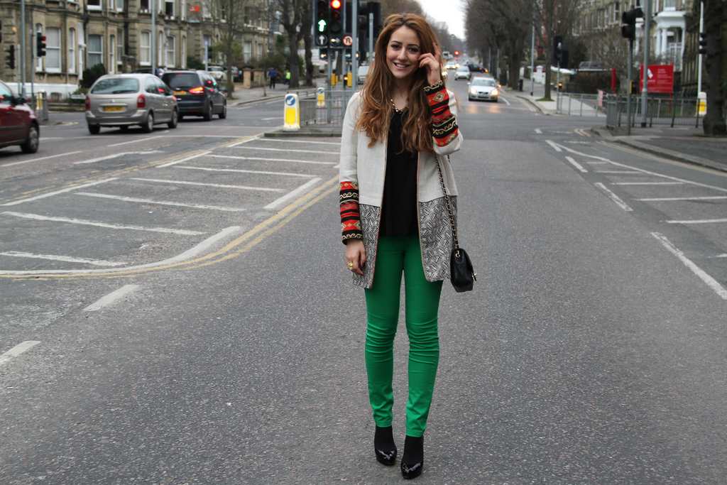 green jeans, summer, winter, outfit, how to wear, outfit, mix, chanel, zara, h and m, topshop, christian louboutin