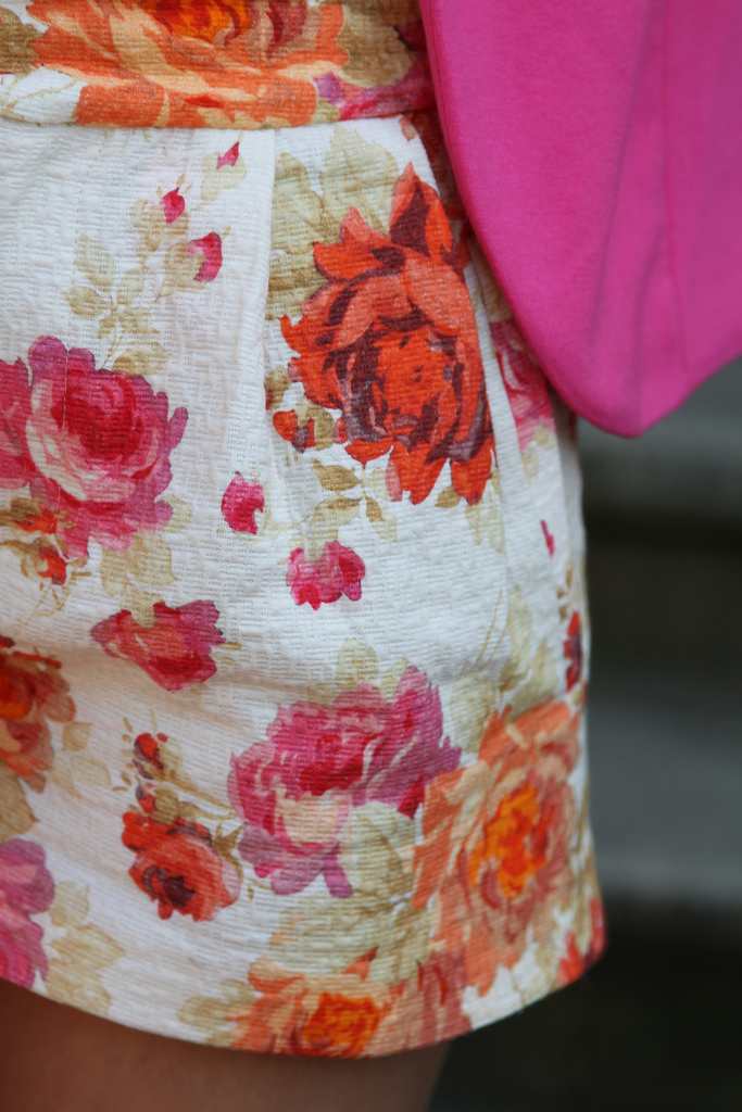 floral print shorts