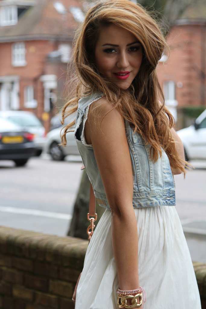 gorgeous curly hair, big hair, pretty, hair inspiration, pink lips