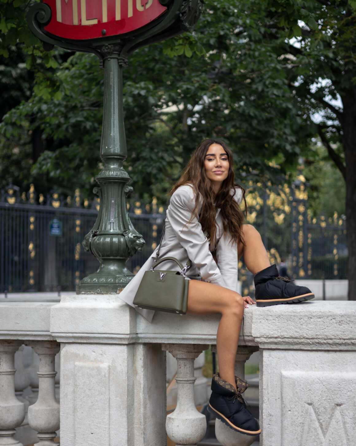 Olive_green_Capucine