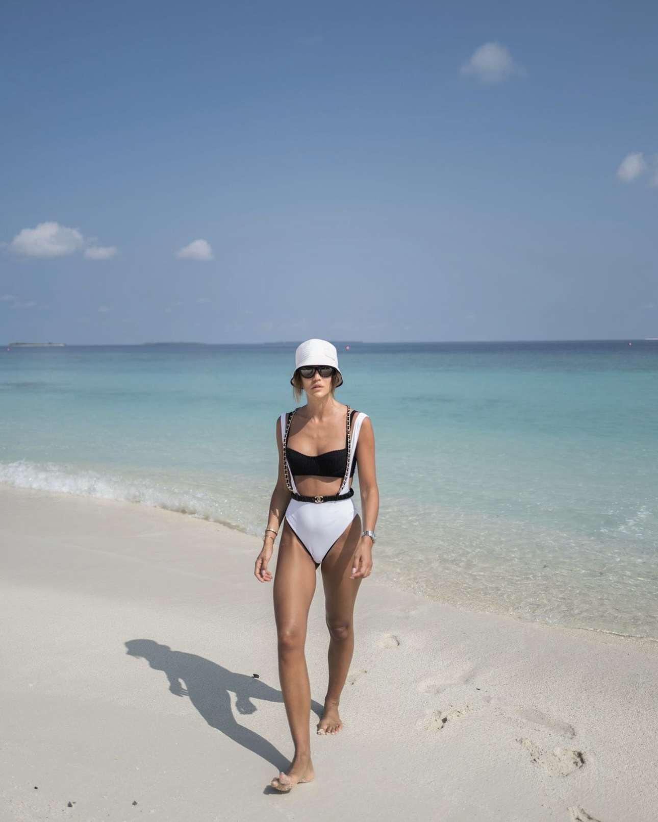 yearly-review-2023-tamara-kalinic-chanel-swimsuit-two-piece