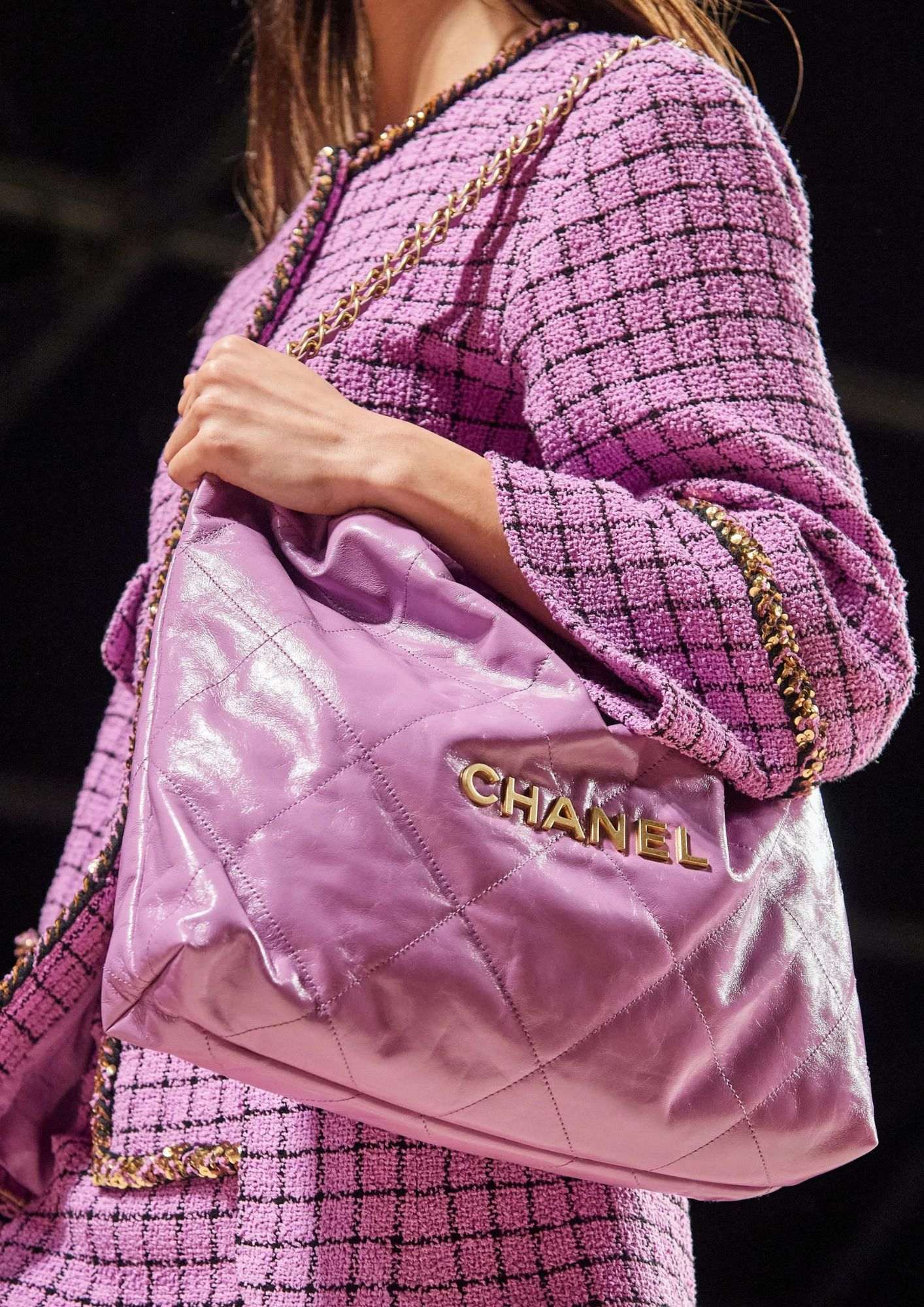 chanel-22-bag-review-tamara-kalinic5 chanel-22-bag-review-tamara-kalinic5