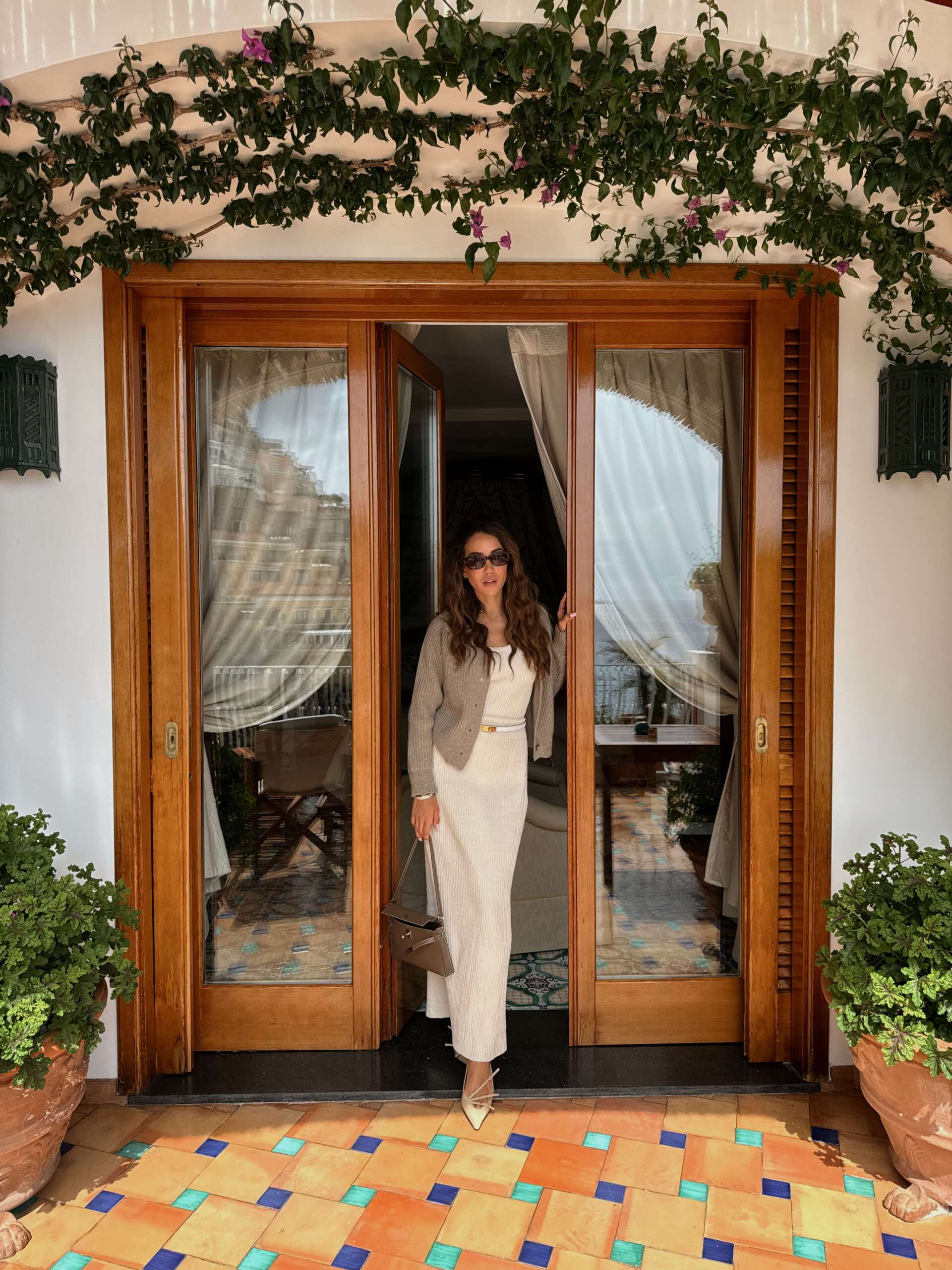 3-white-outfits-i-wore-in-positano-tamara-kalinic-look2