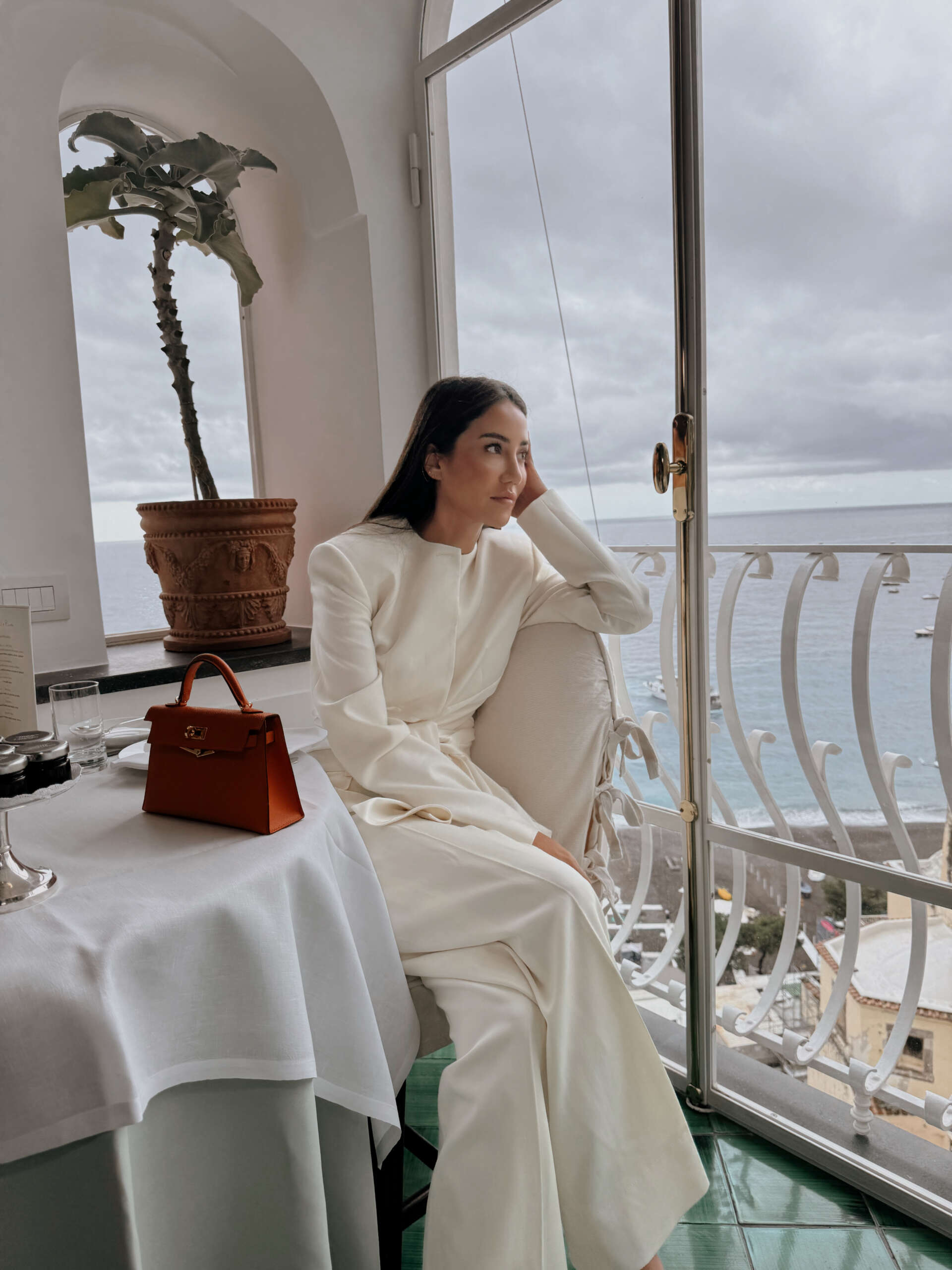 3-white-outfits-i-wore-in-positano-tamara-kalinic-look1