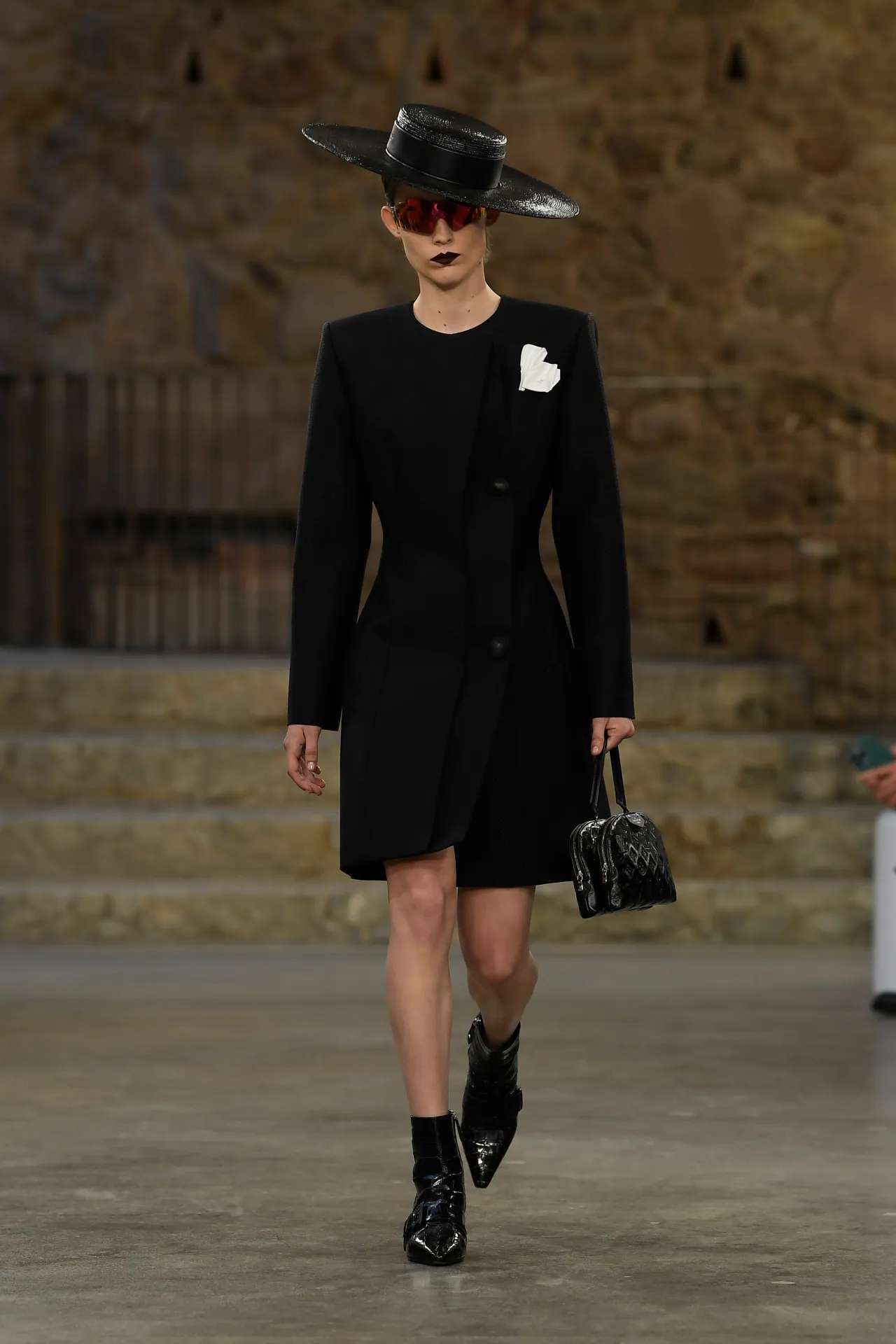 louis-vuitton-cruise-review-tamara-kalinic-look-3 louis-vuitton-cruise-review-tamara-kalinic-look-3