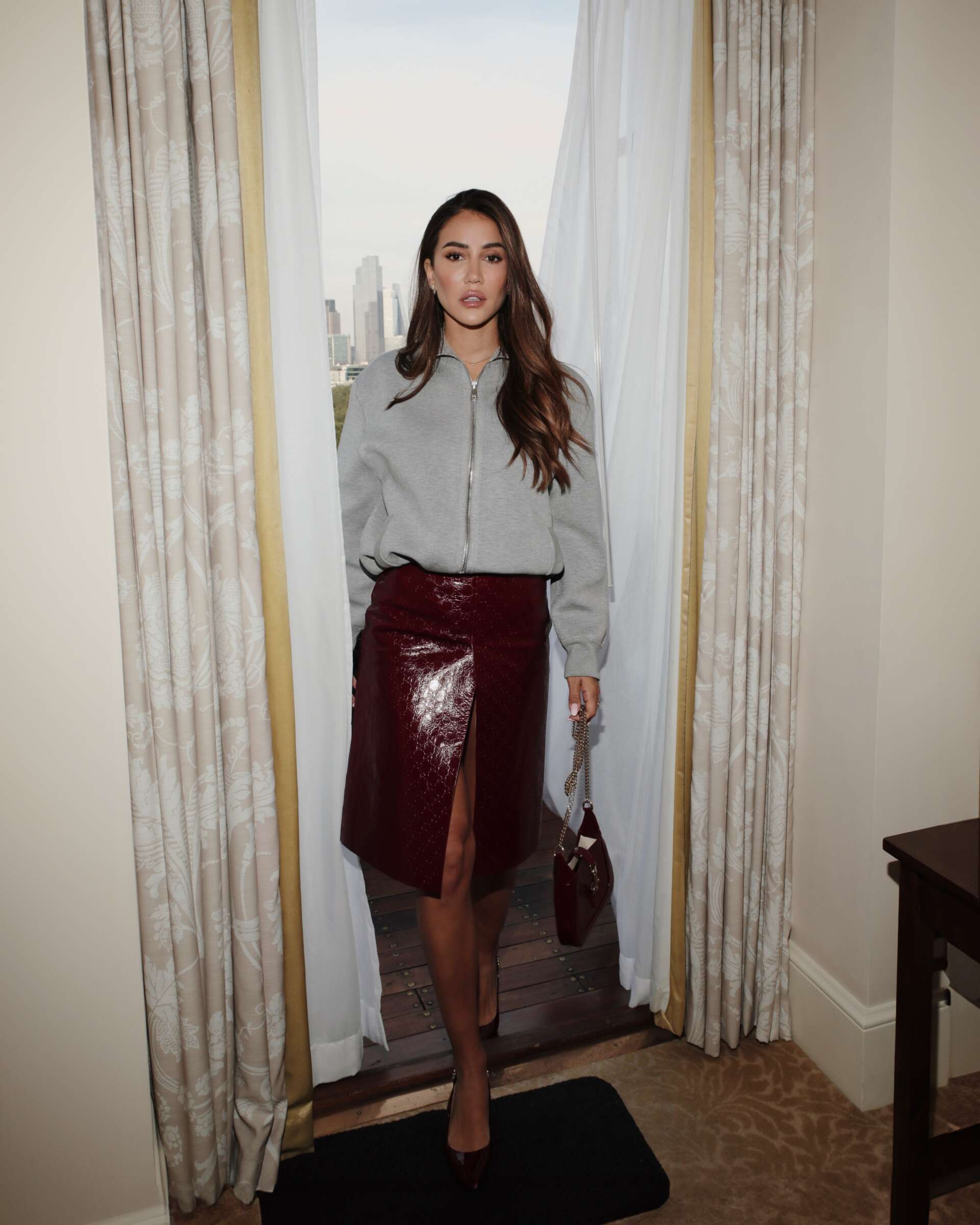burgundy-looks-tamara-kalinic-1