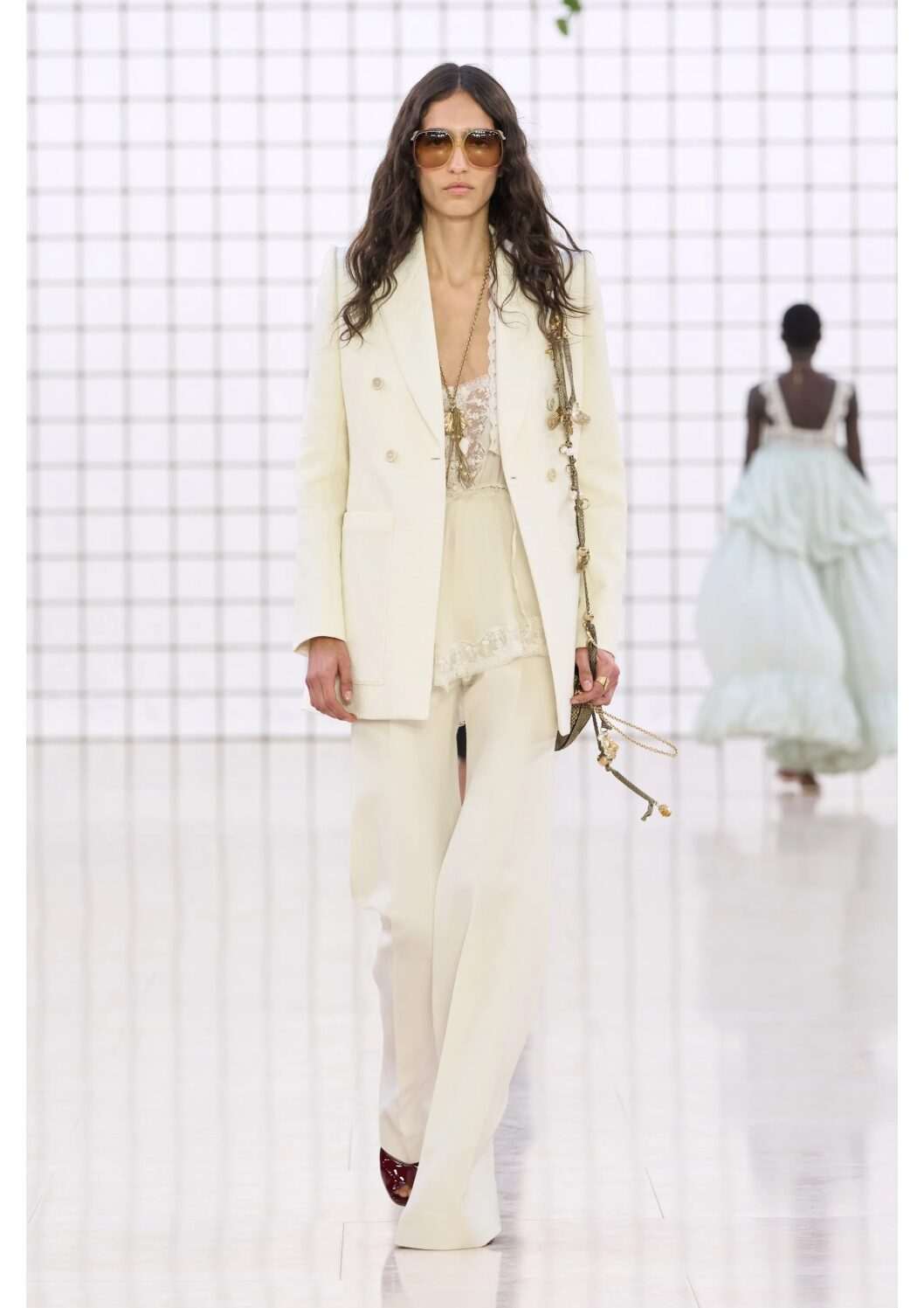 Chloe-SS25-tamara-kalinic-70s-20s-3
