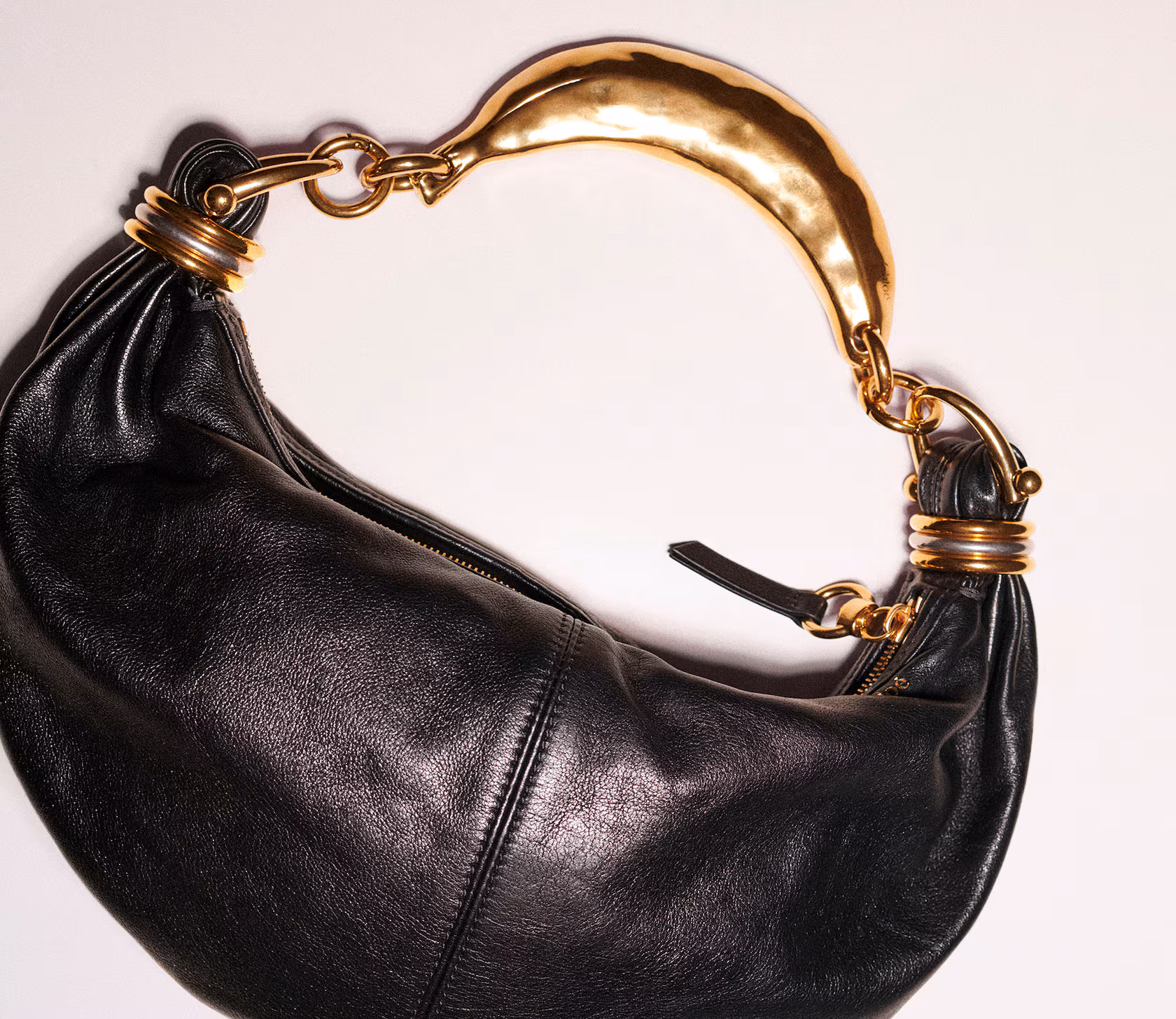 Chloé-bracelet-bag-tamara-kalinic-alternate-handle
