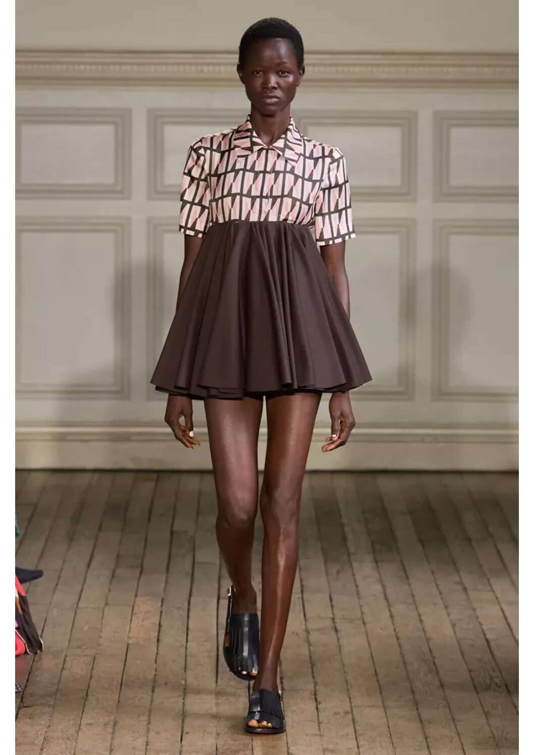 LFW-trends-tamara-kalinic-emilia-wickstead-1