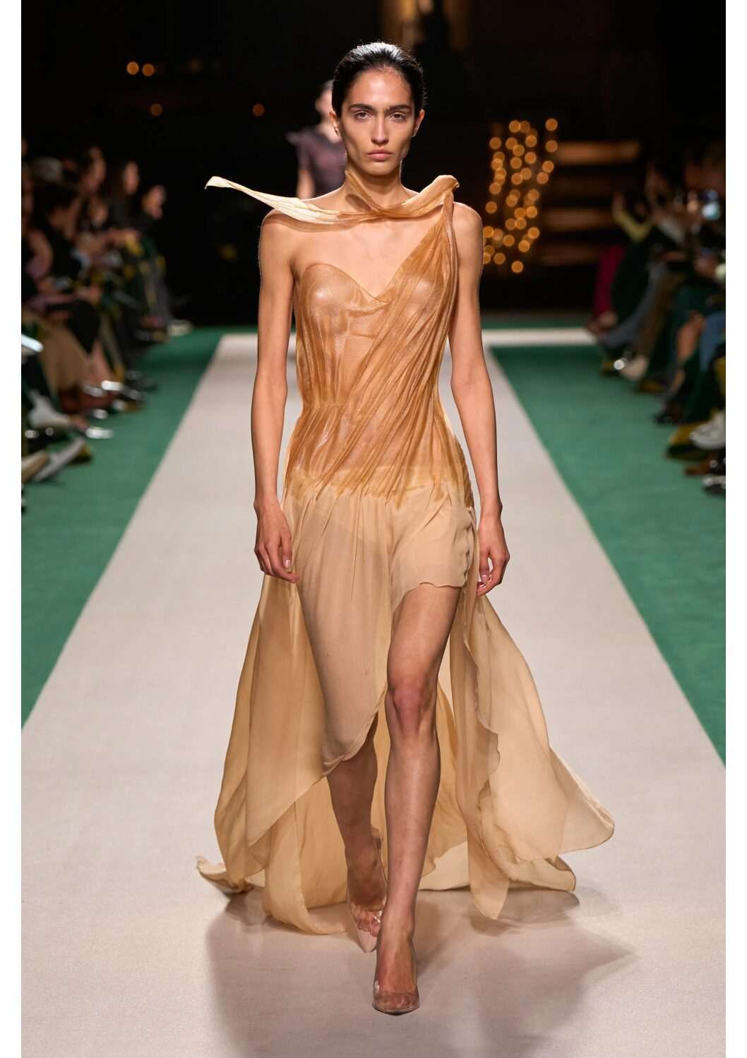 PFW-SS25-trends-tamara-kalinic-ethereal-victoria-beckham-2