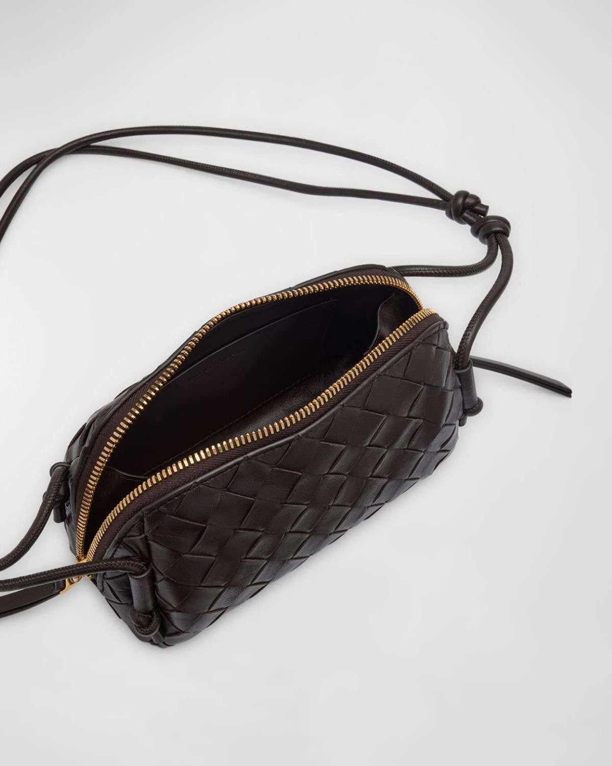 How-To-Choose-Your-First-Designer-Bag