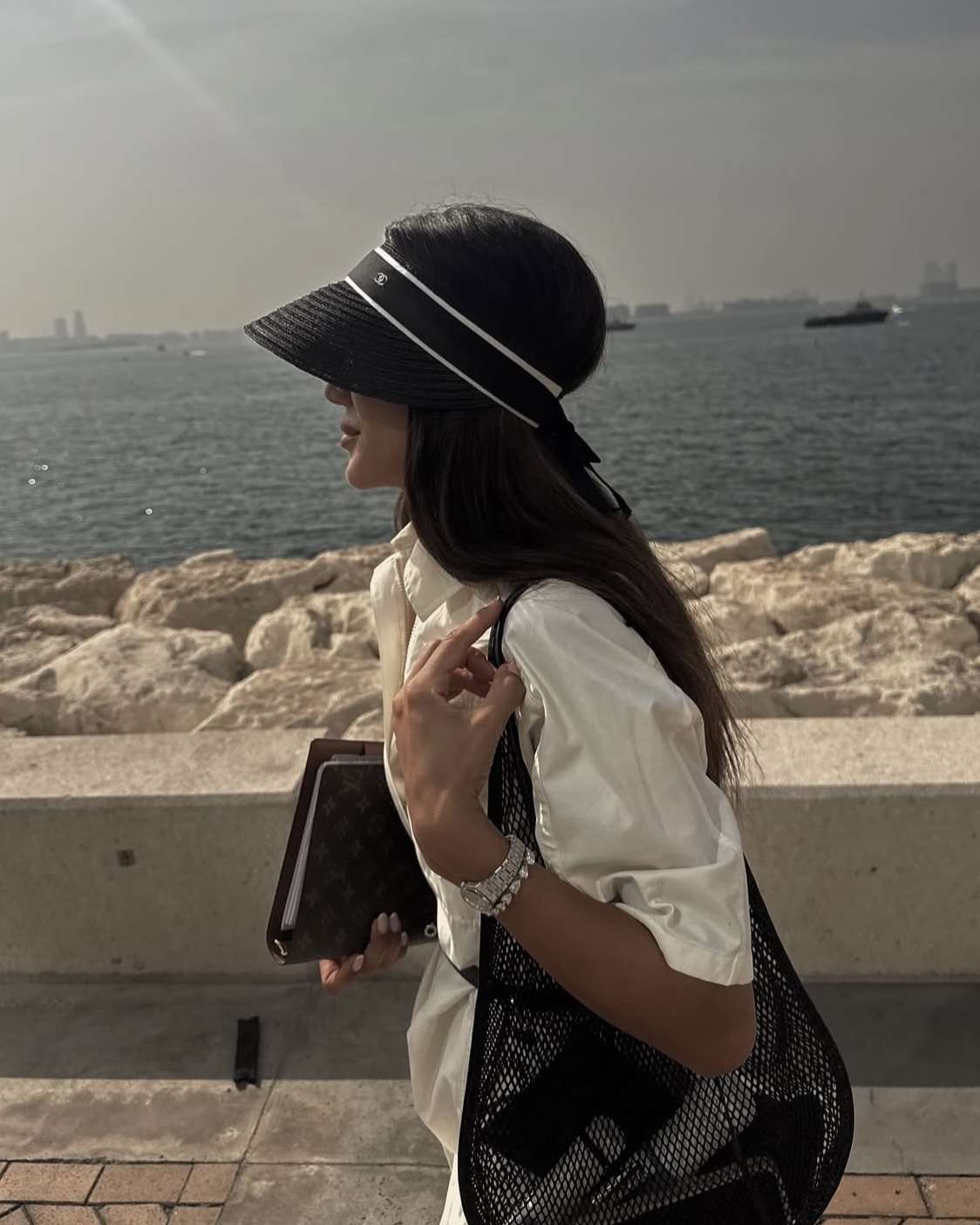 Accessories-That-Elevate-Any-Outfit