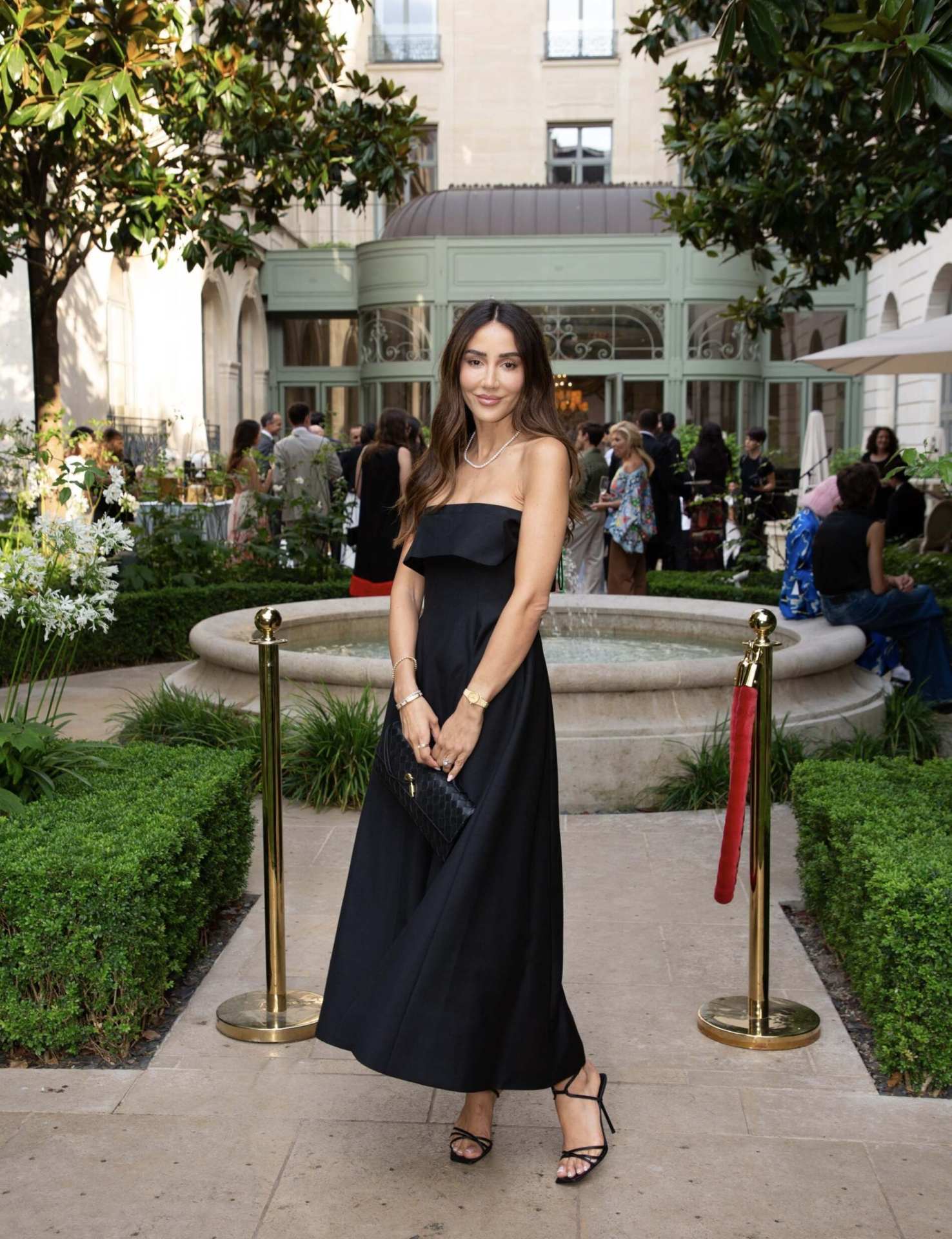 How-to-Dress-for-Event -Season