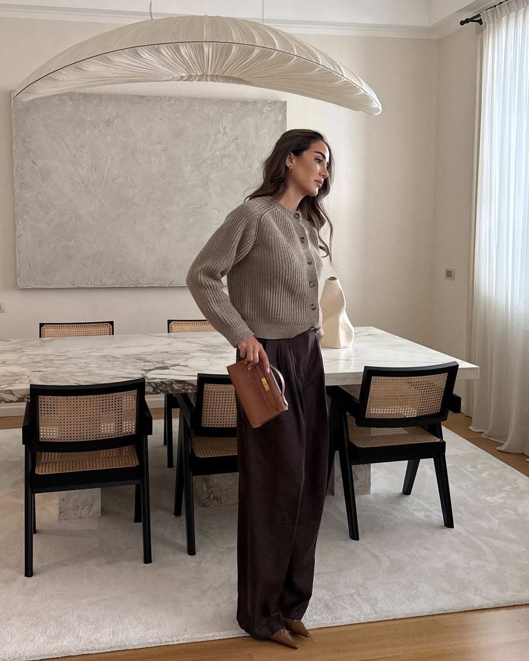 Color-of-the-Year- Autumn-in-Mocha-Mousse