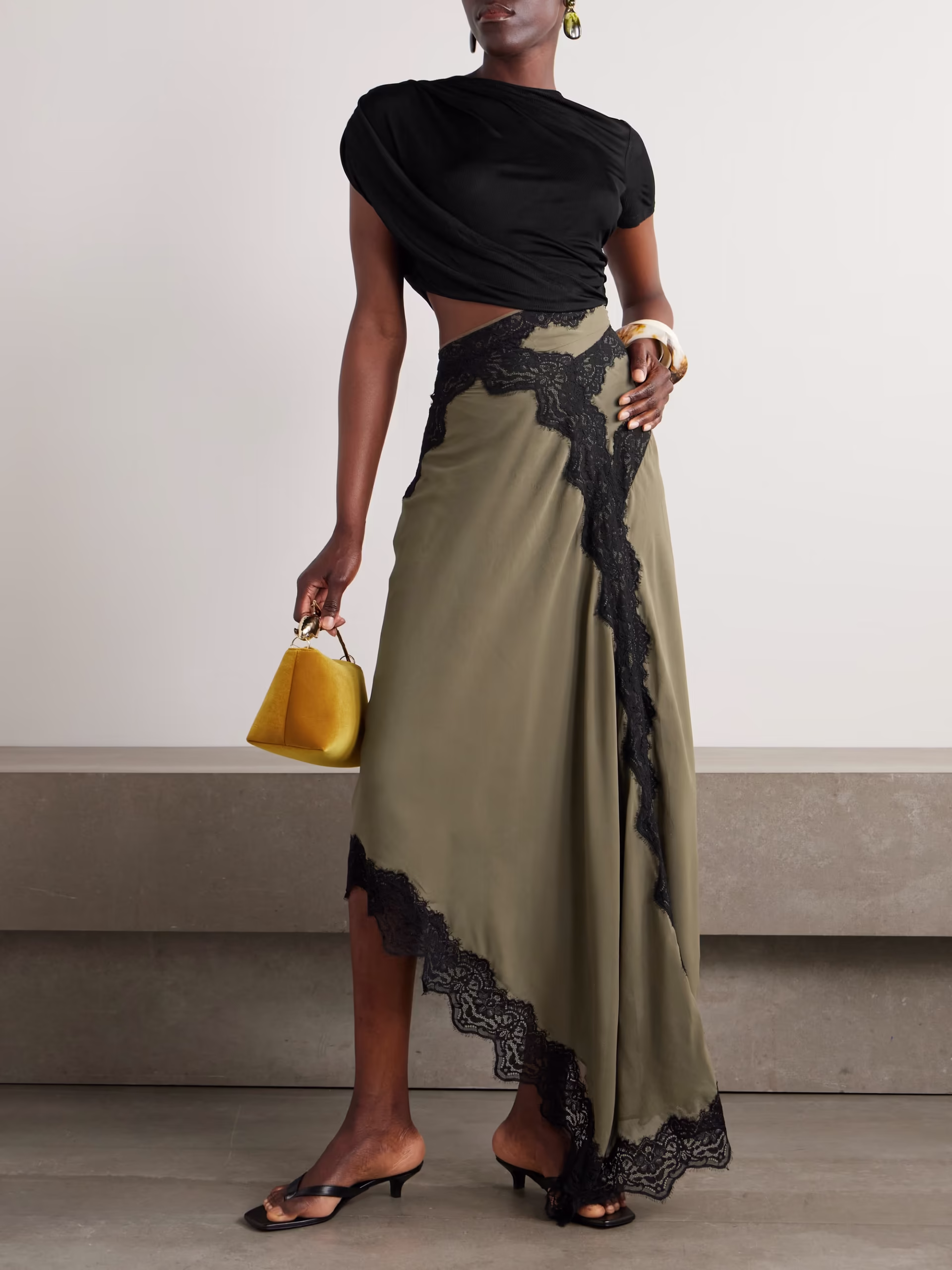 Lace-Silk-Trend
