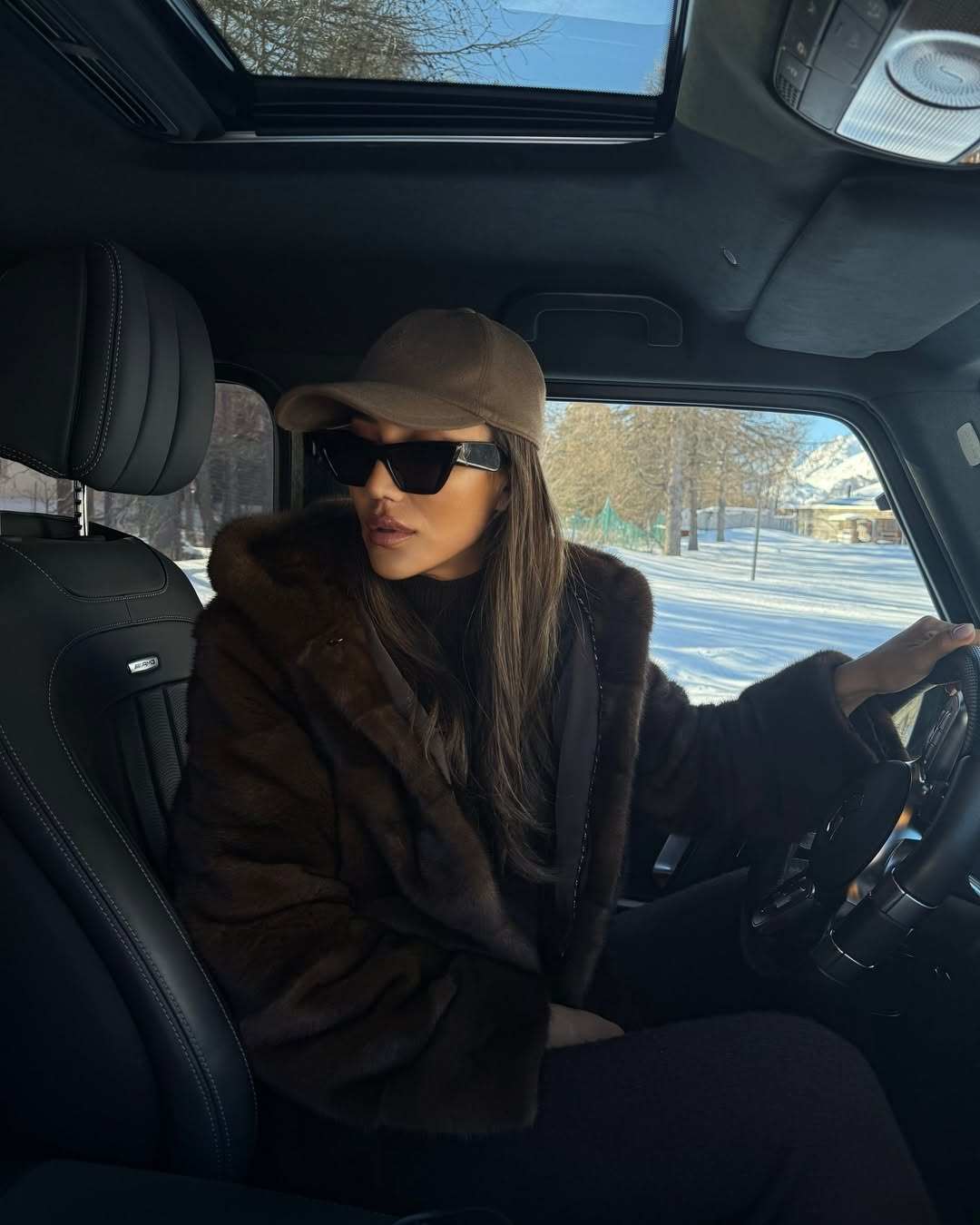 Favourite-Outfits-in-2025-Tamara-Kalinic Favourite-Outfits-in-2025-Tamara-Kalinic