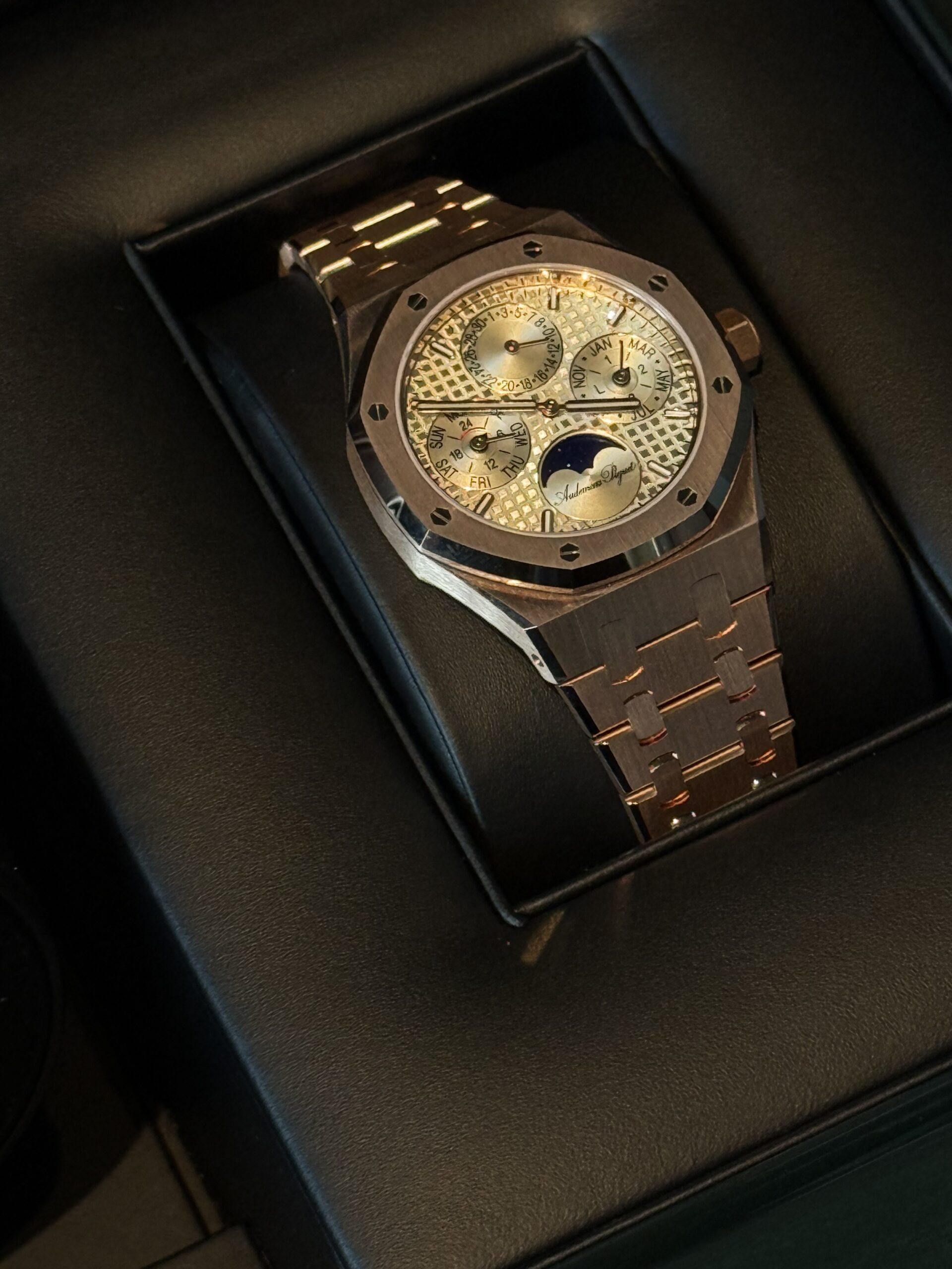 audemars-piguet-royal-oak-perpetual-calendar-review.jpg