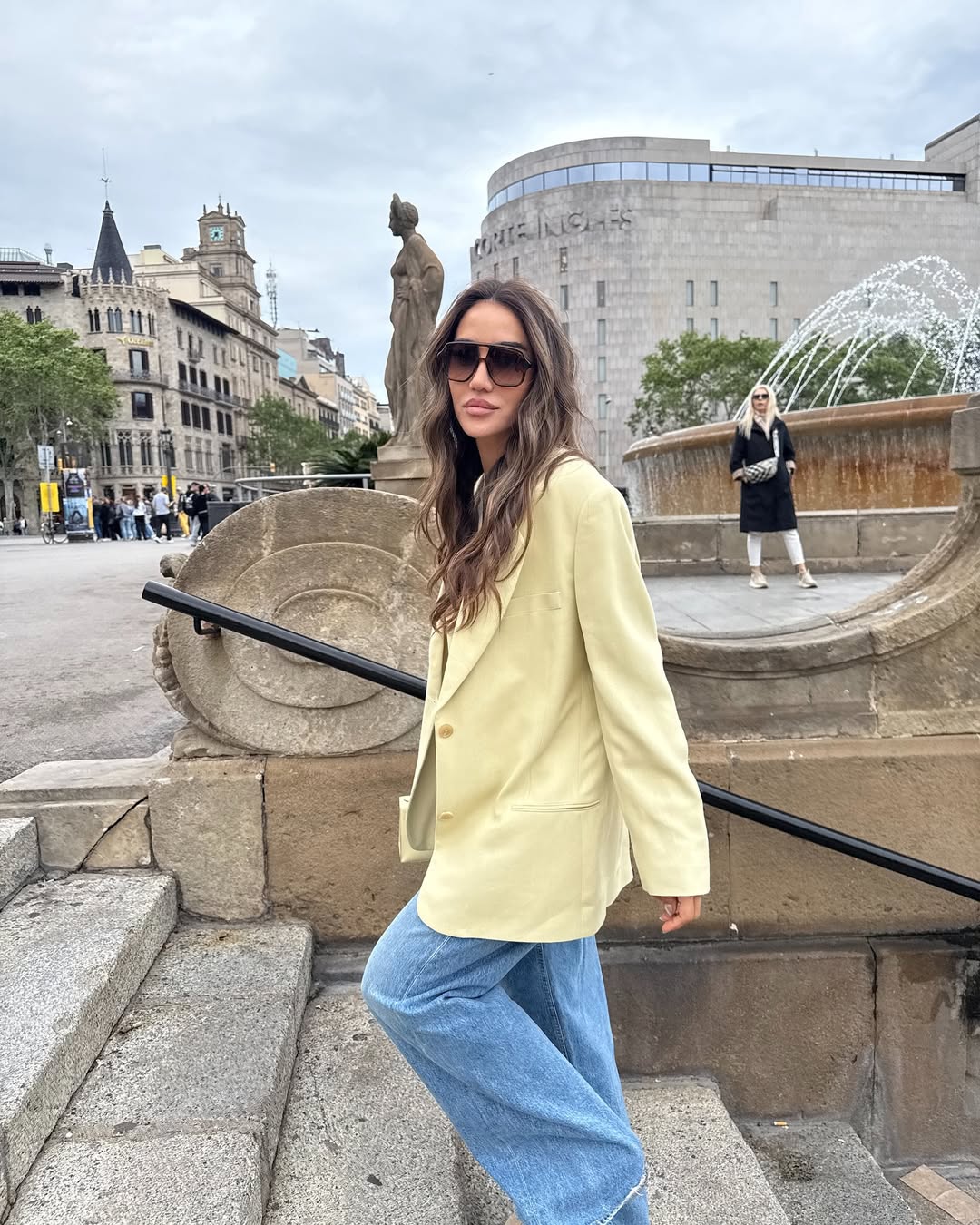 How-To-Style-Wide-Leg-Jeans