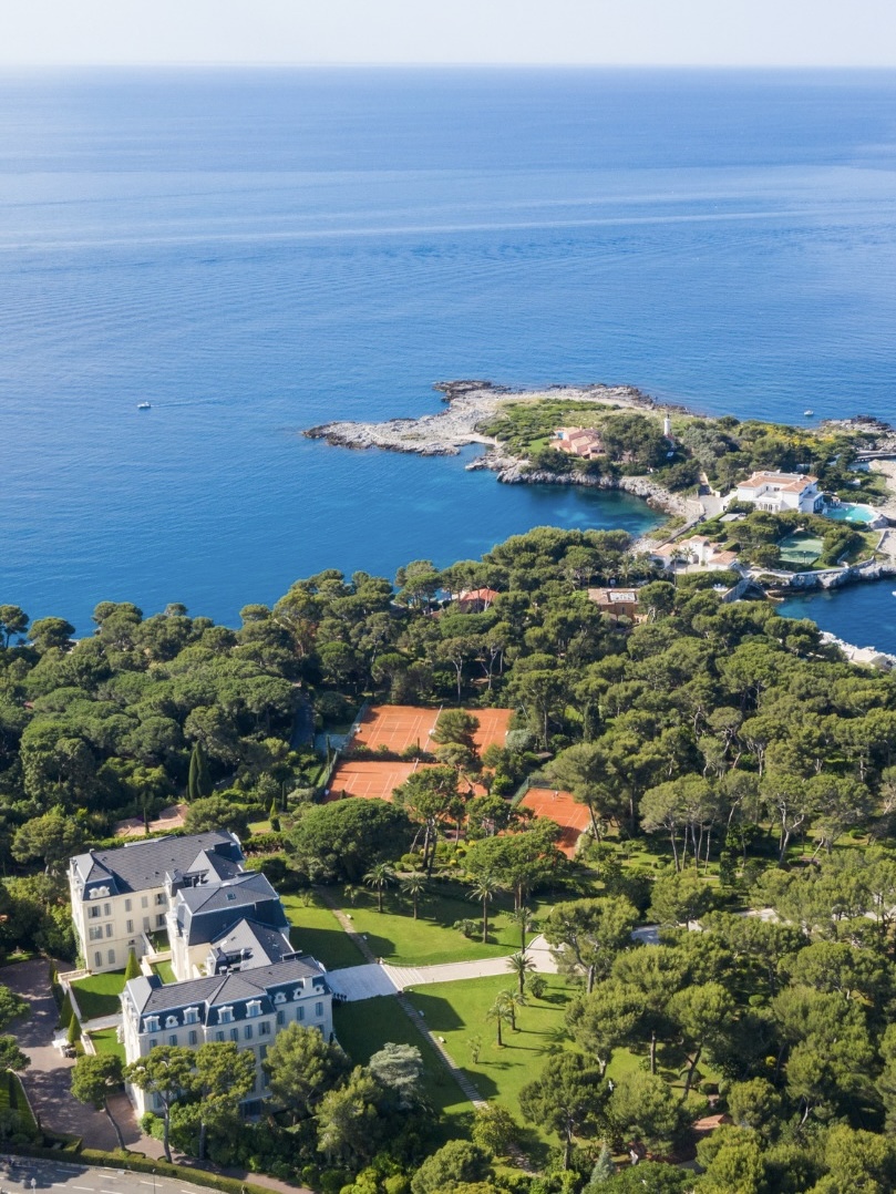 hotel-du-cap-eden-roc-french-riviera.jpg