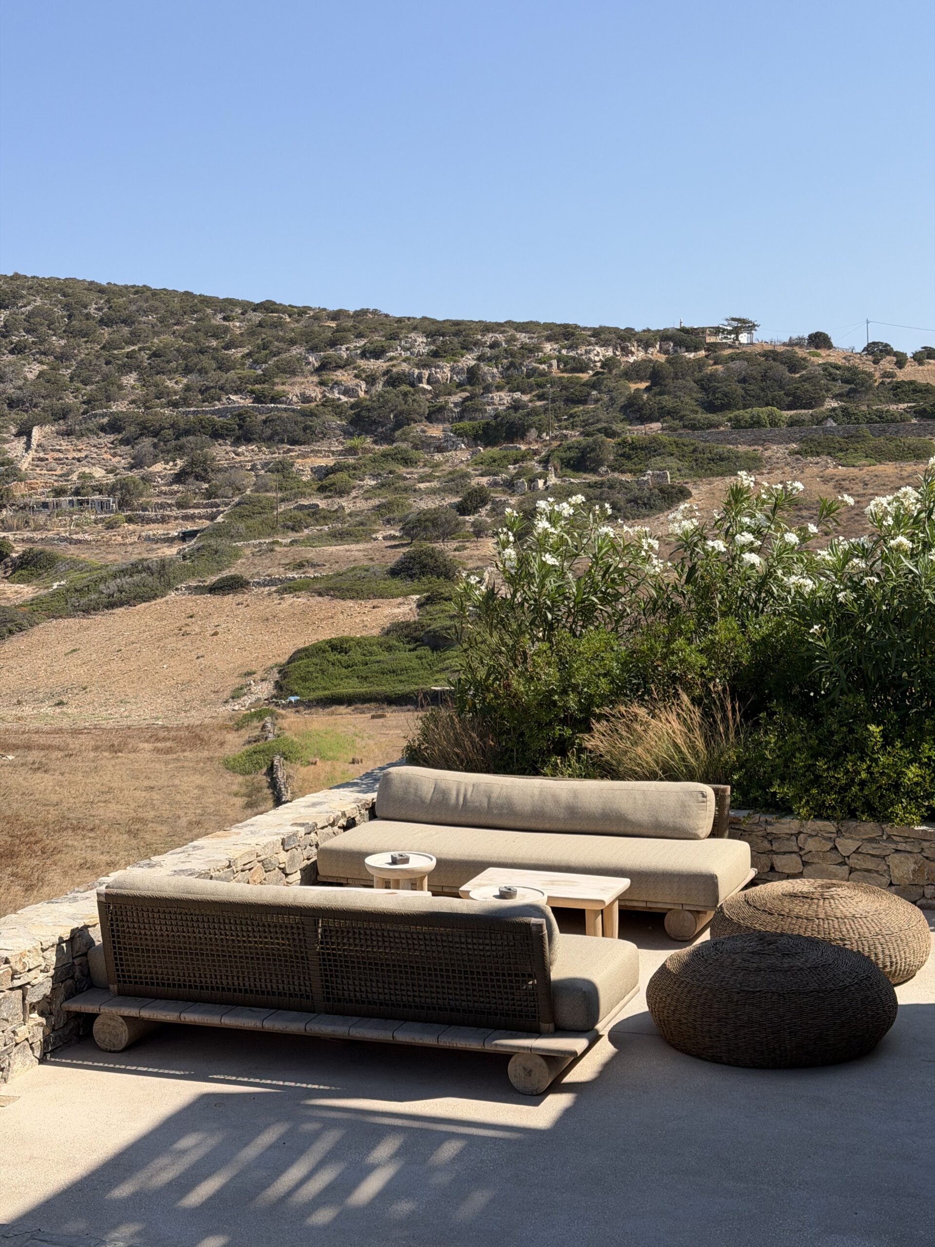 the-rooster-antiparos-hotel.jpg