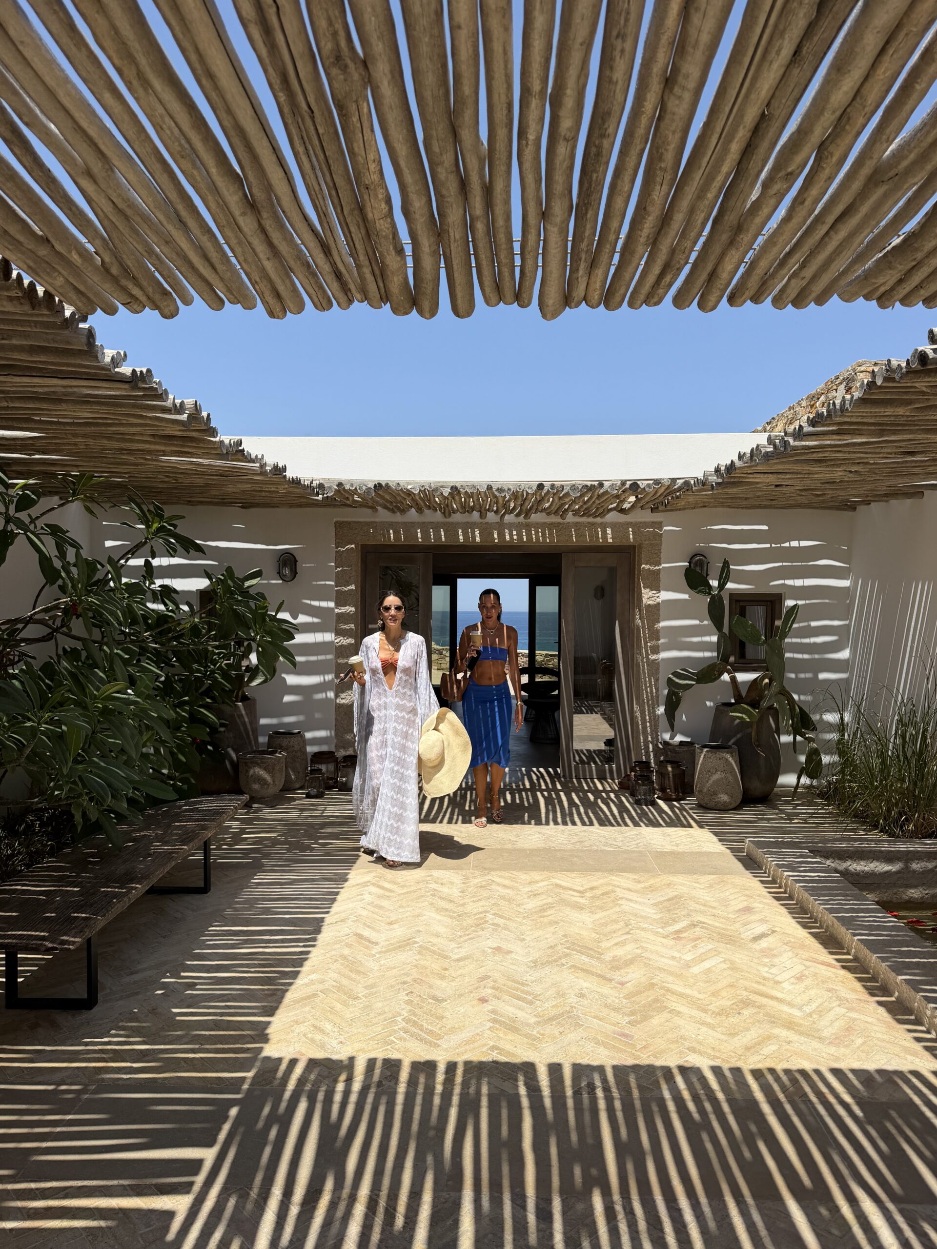 the-rooster-antiparos-hotel.jpg