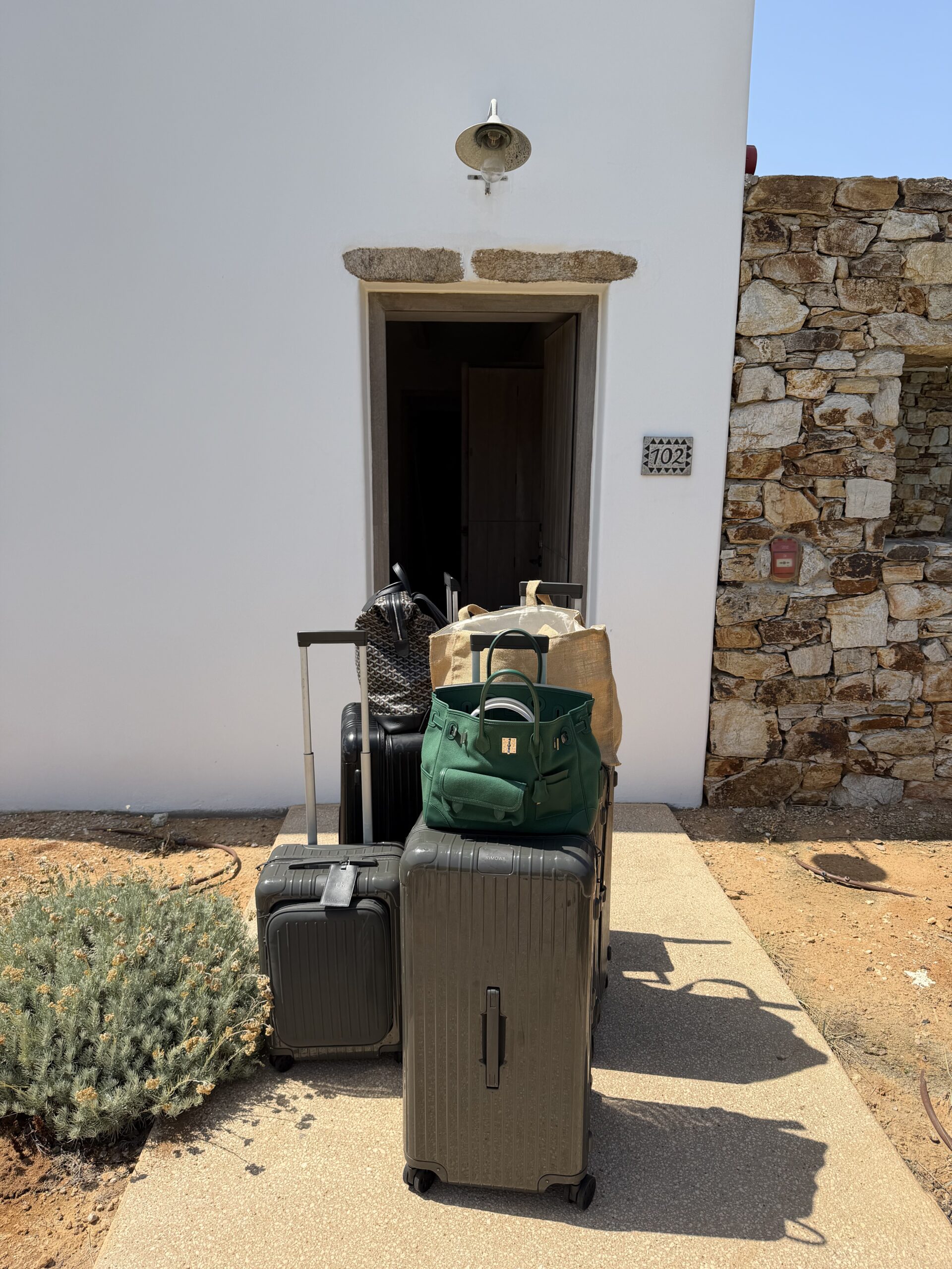 the-rooster-antiparos-hotel.jpg