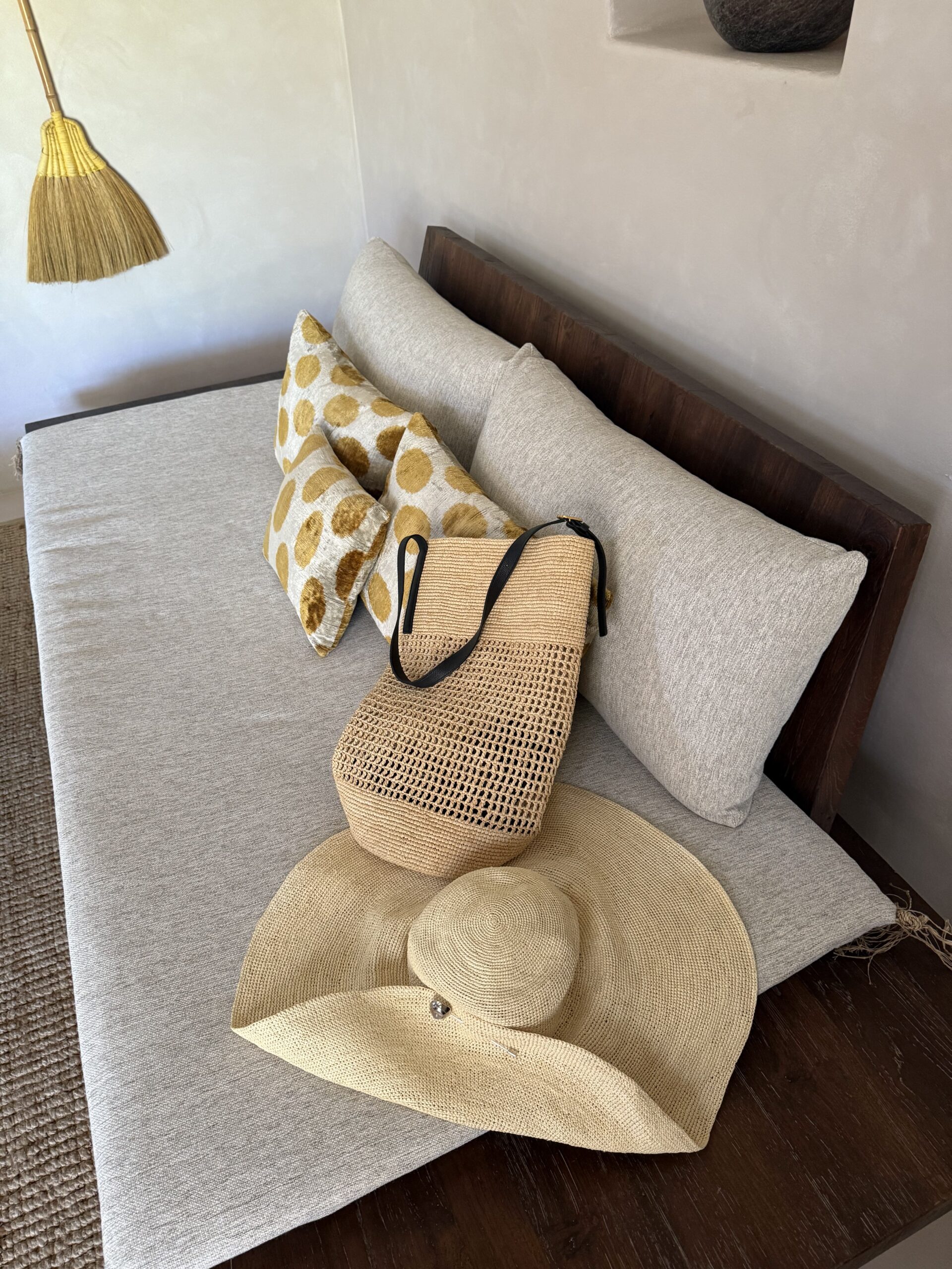the-rooster-antiparos-hotel.jpg
