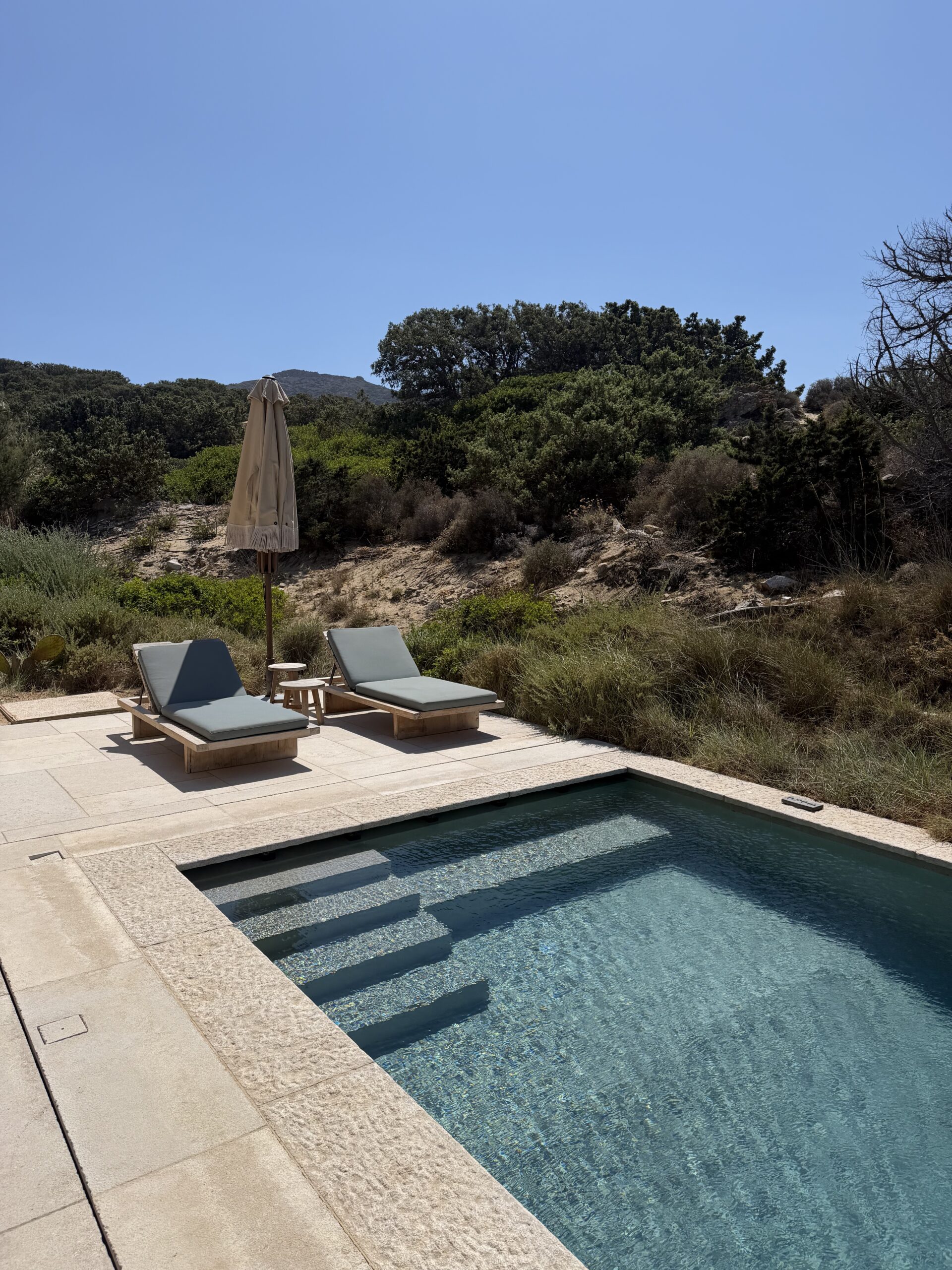 the-rooster-antiparos-hotel.jpg the-rooster-antiparos-hotel.jpg