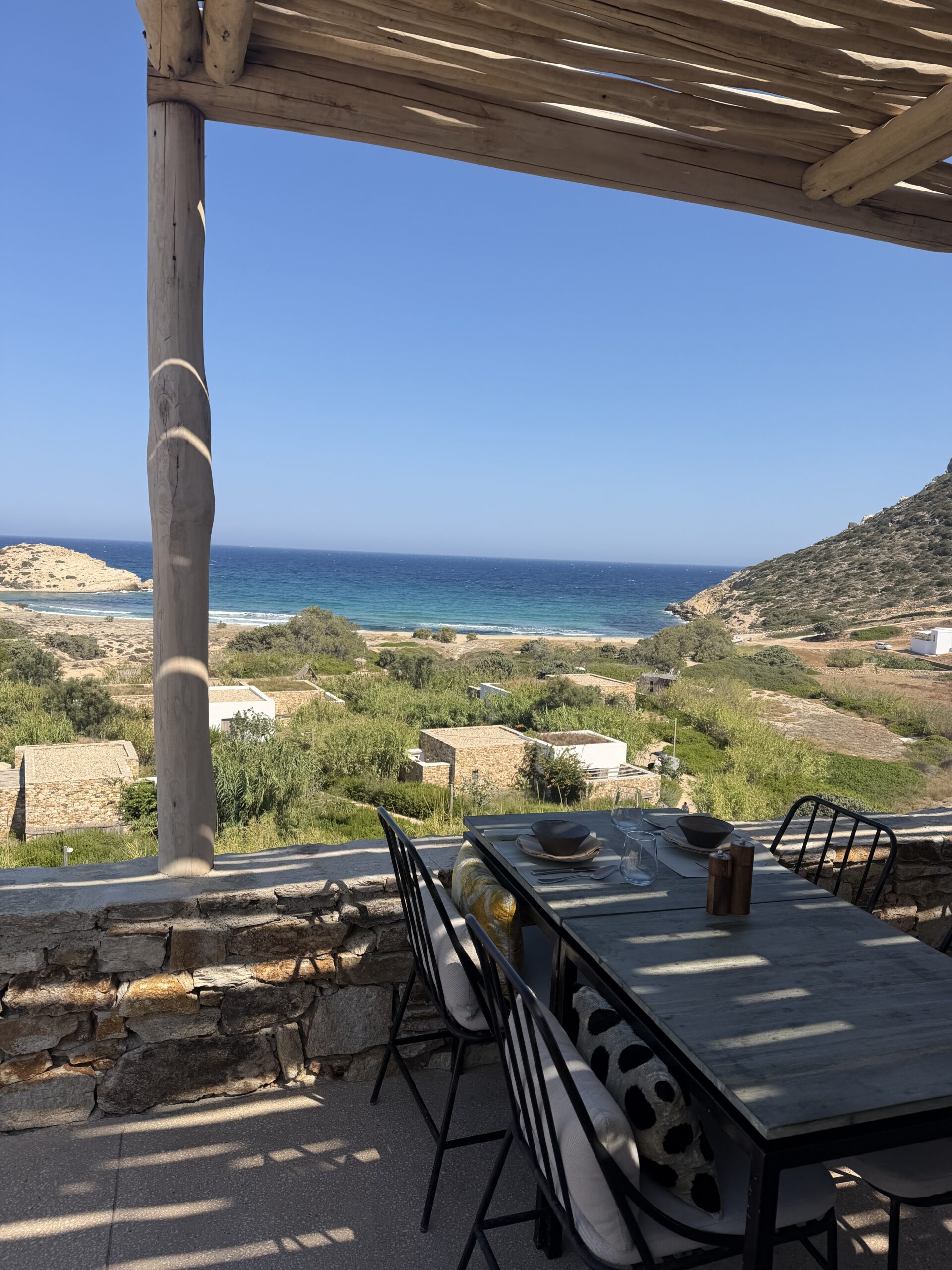 the-rooster-antiparos-hotel.jpg