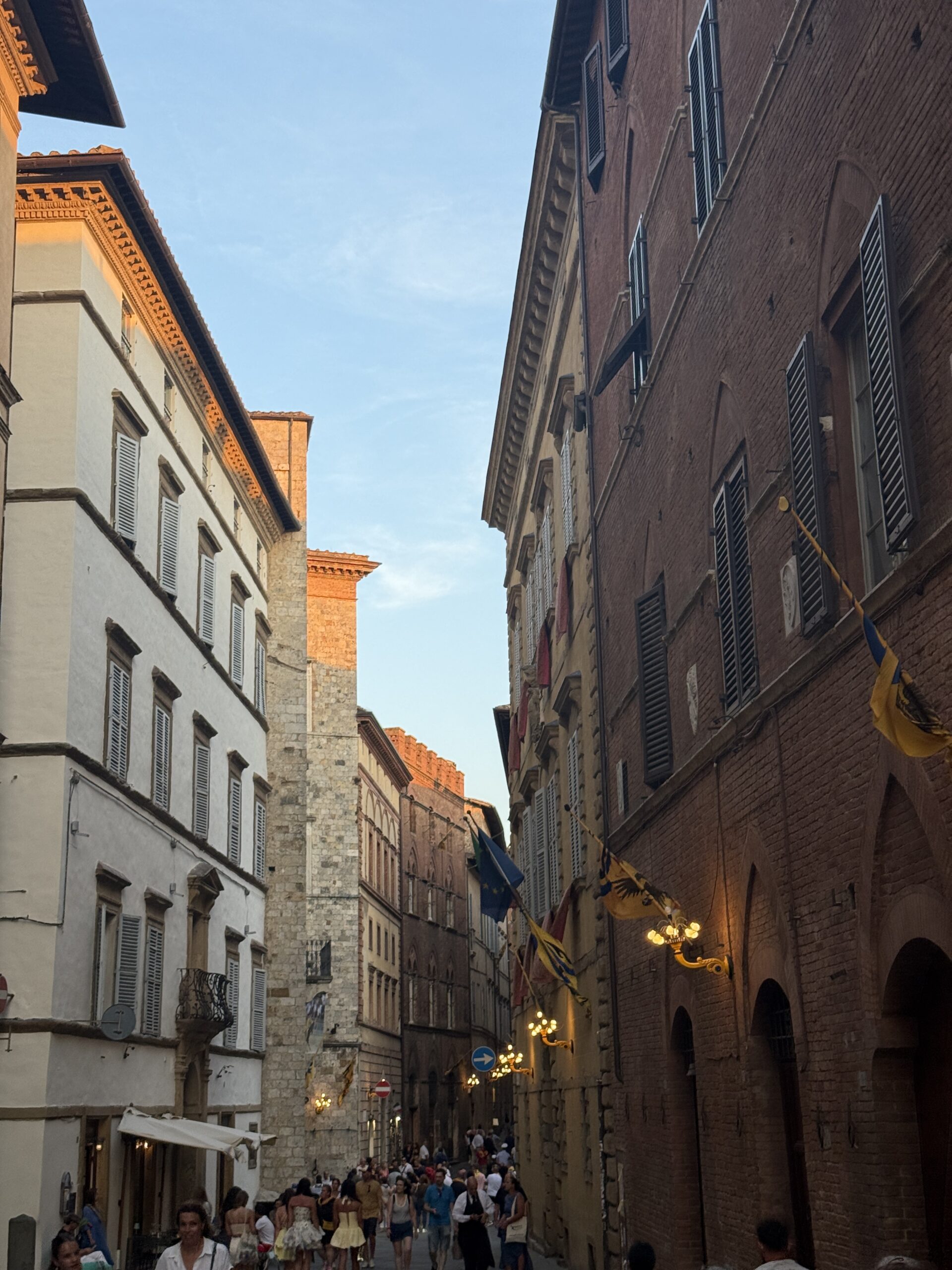 siena-tuscany-travel-guide.jpg siena-tuscany-travel-guide.jpg