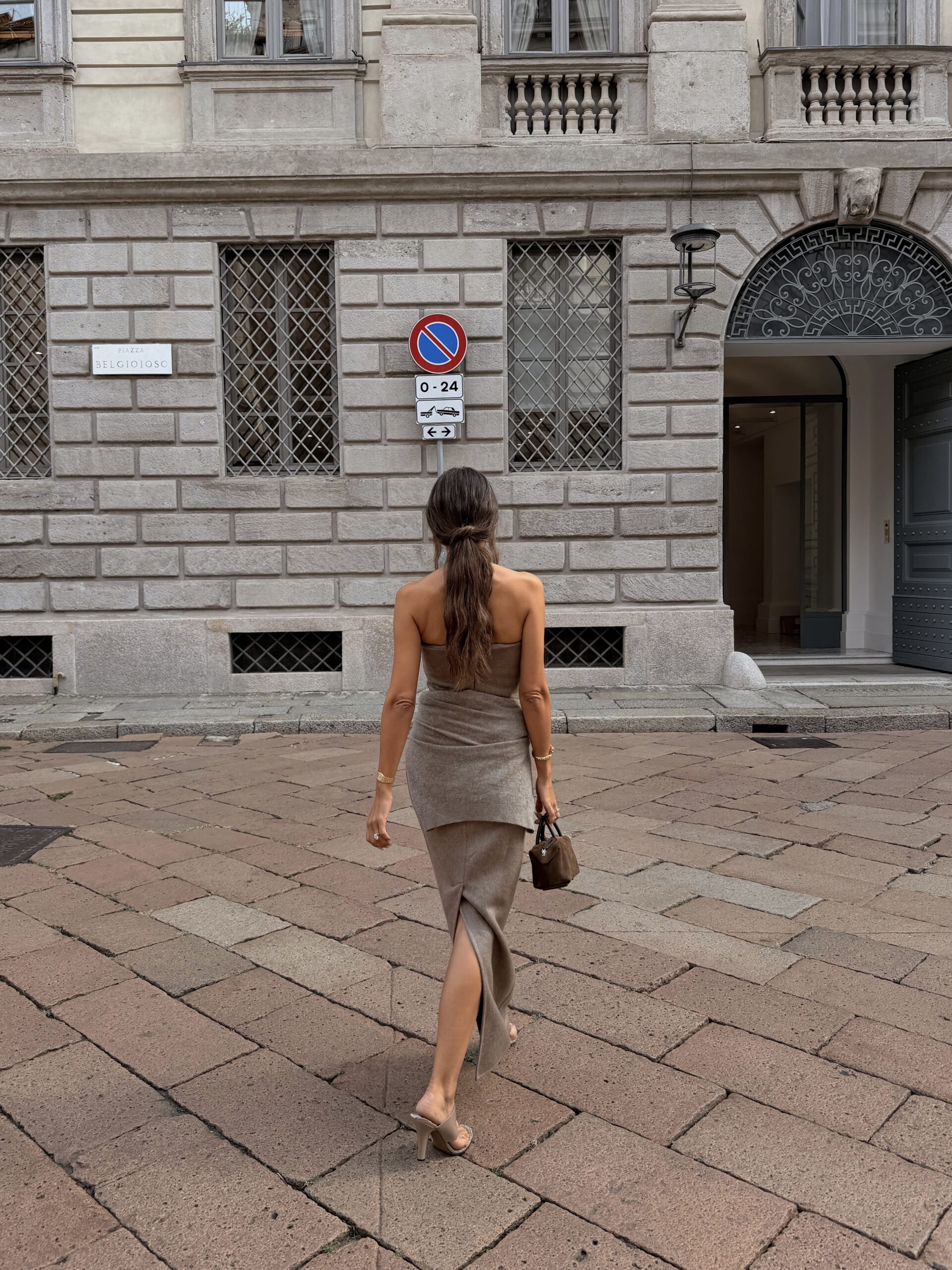 milan-fashion-week-outfits-tamara-kalinic-Max-mara-show.jpg