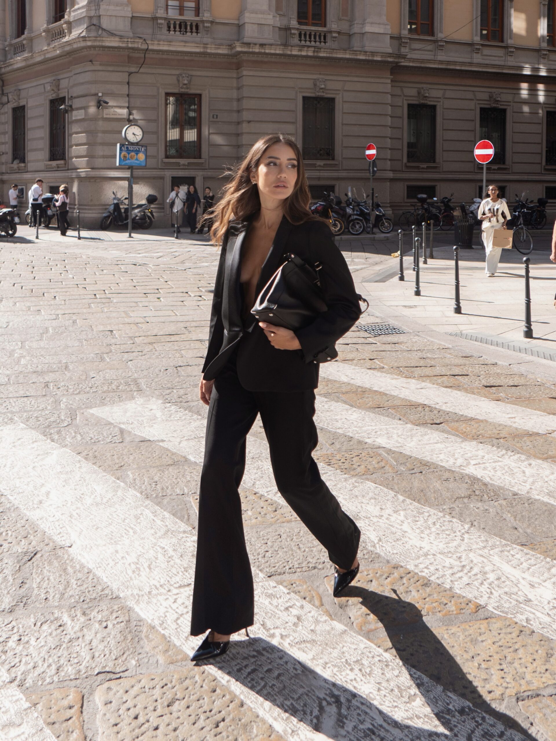 milan-fashion-week-outfits-tamara-kalinic-Fendi-show.jpg